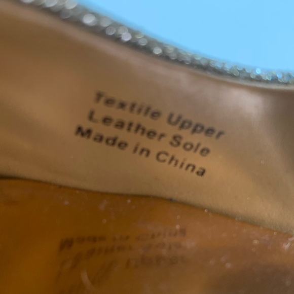 Badgley Mischka Gold glittery formal platform‎ pumps size 10. Ponderosa model. - Picture 12 of 12